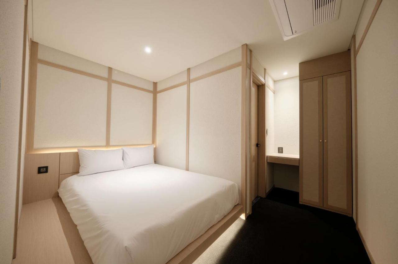Uh Suite Central Seoul Exterior photo