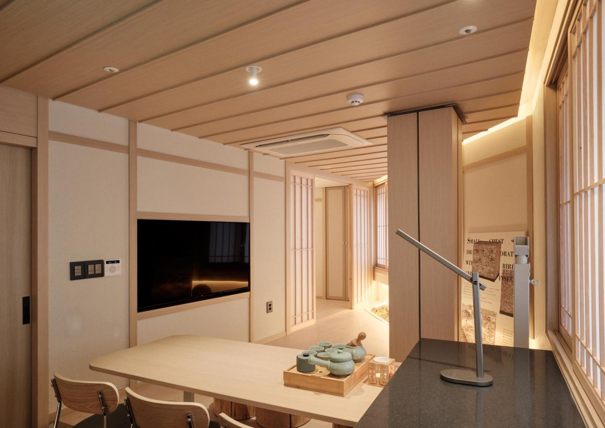 Uh Suite Central Seoul Exterior photo